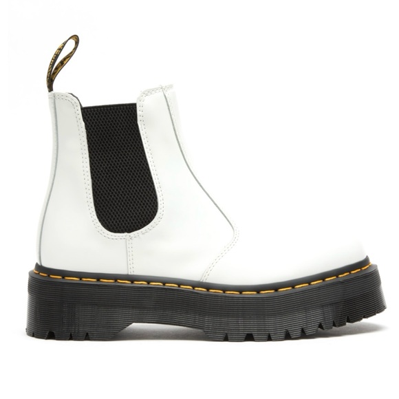 Dr. Martens 2976 Quad Chelsea Smooth White  Leather Ankle Boots. - Picture 1 of 10